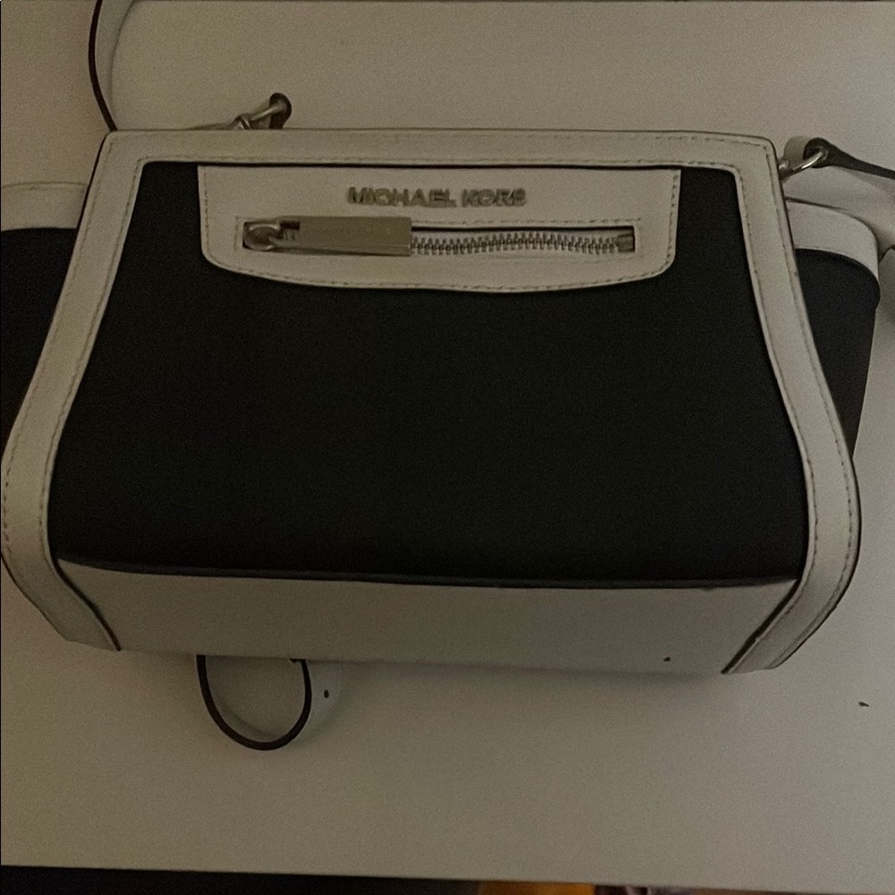 Michael Kors White Handbag